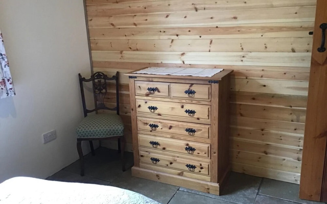 Willow Spacious Self Catering Near Hay on Wye