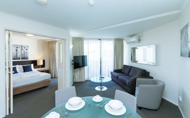 Airtrip Apartment on Edmonstone St
