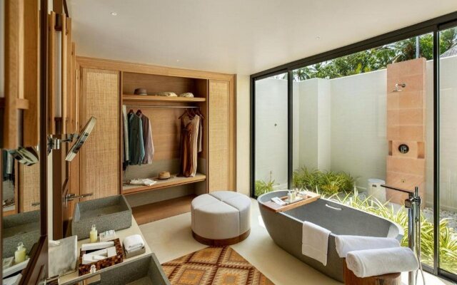 kuda Villingili Resort Maldives