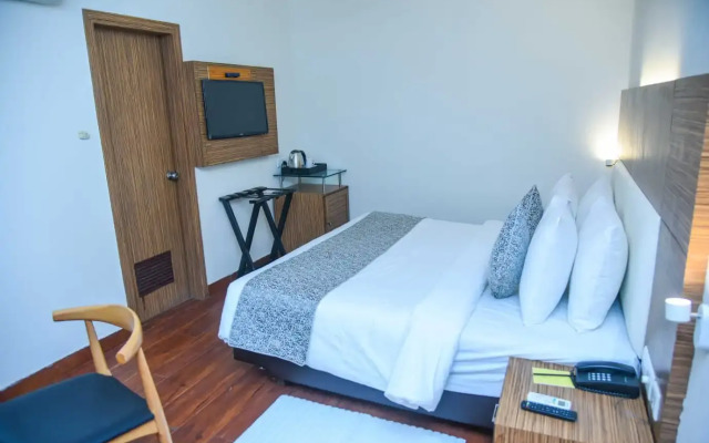 The Iris - A Boutique Hotel