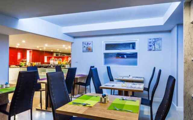 Solo Express Sukhumvit 81