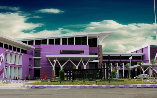 Kyriad Sadurengas Hotel