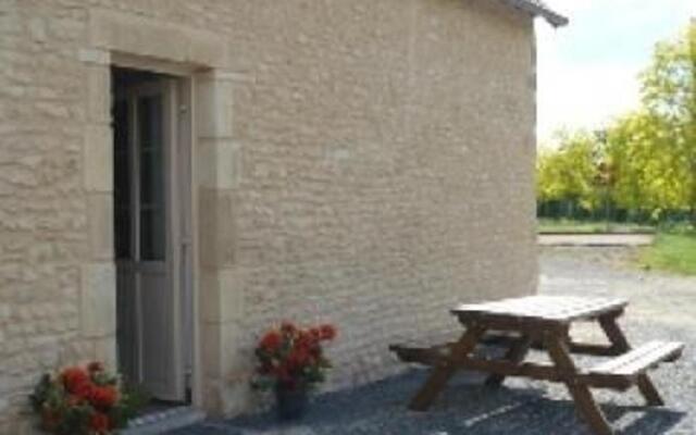 Gîte Épineu-le-Chevreuil, 3 pièces, 4 personnes - FR-1-410-198