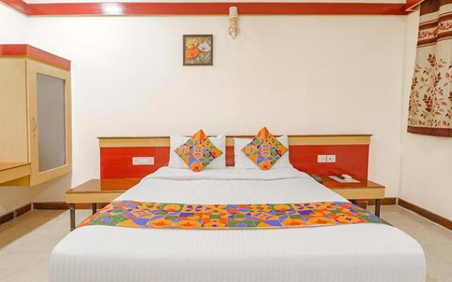 Fabhotel Sri Sai Ram Suites