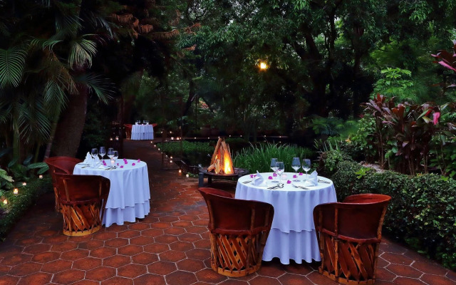 Hotel Amomoxtli
