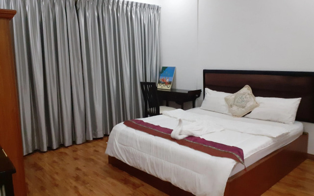 New Season Riverside Hotel
