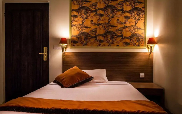 Marlik Hotel