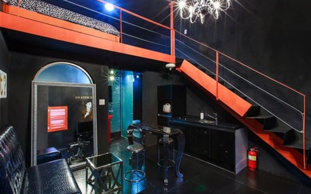 Chuncheon see and black pension