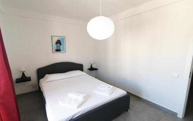 B53 - Vasco da Gama Top Floor Apartment