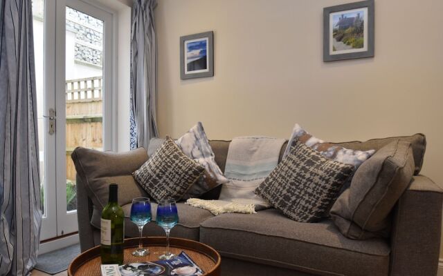Curlew House