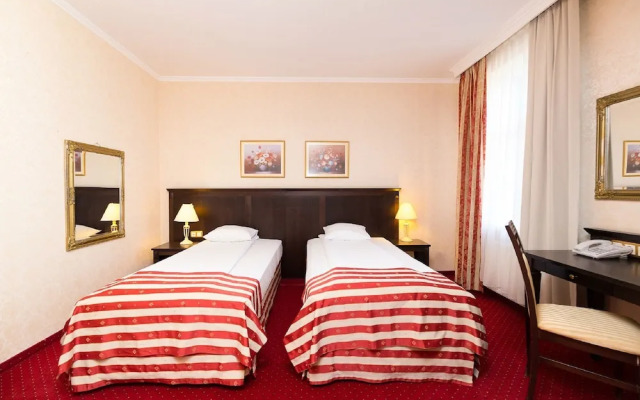 Gertrude Hotel