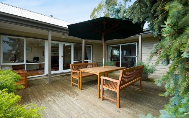 Azure Daylesford Guest House