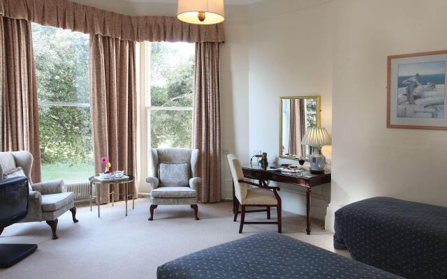 Clifton Hotel