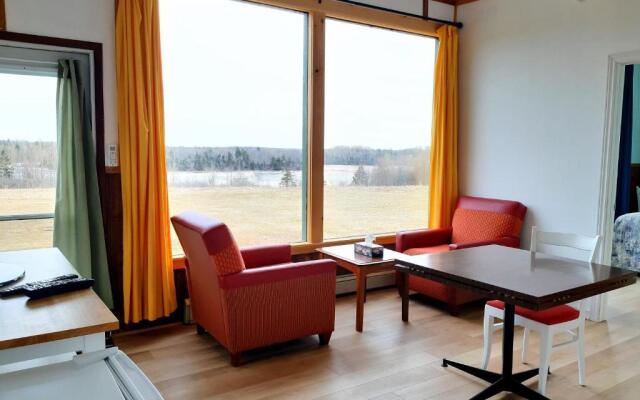 Balmoral Motel