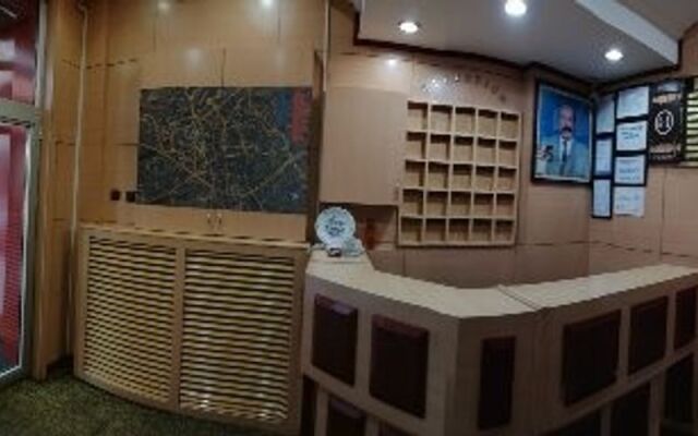 Hotel Tahran