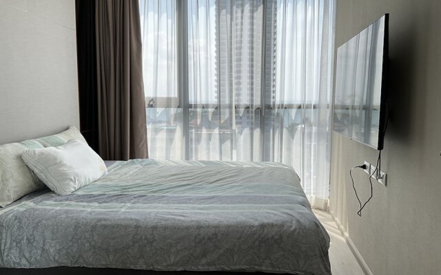 Panora 2-Bedroom Apartment With Sea View