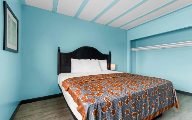 NOHO Hotel near Universal Studios Hollywood