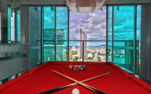 Evolution Apartments