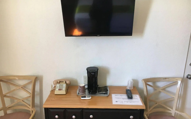 The Guest Harbor Inn - Port of Los Angeles San Pedro