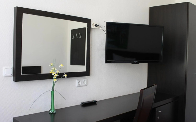 Hotel Aariana