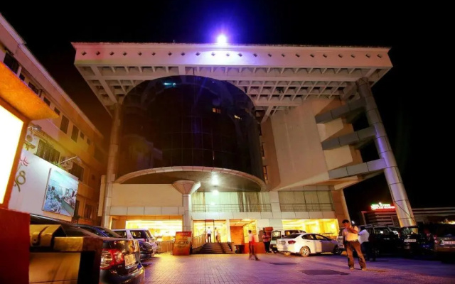 Lotus 8 Hotel — 3-star hotel in Nedumbassery