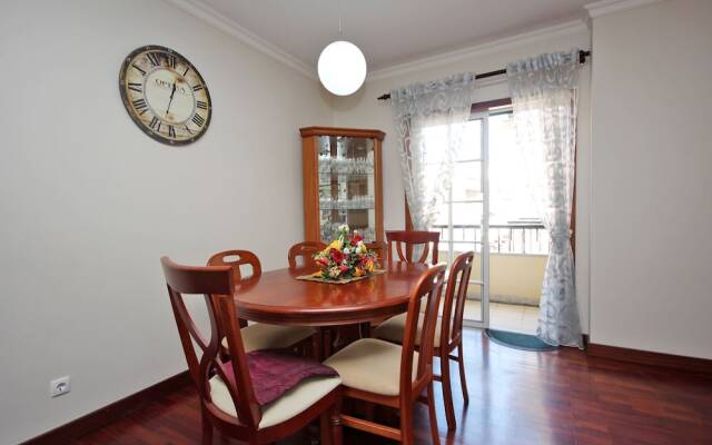 Feels Like Home Funchal Spacious Apartment with Balcony