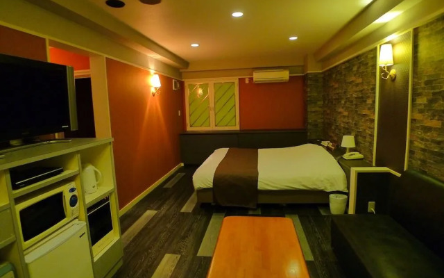 GOLF III Atsugi - Adults Only