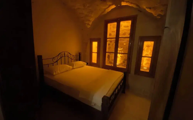 Efruzhan Hotel