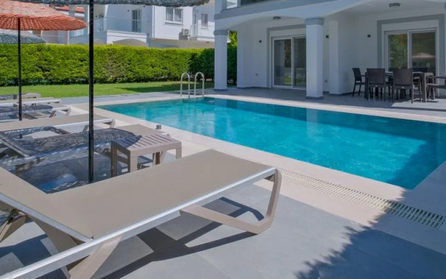 Villa Almira 1