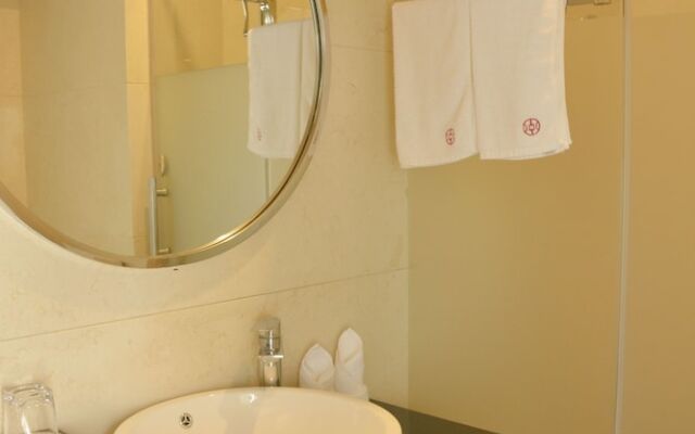 Guangzhou Zhongzhou Tourism Apartment