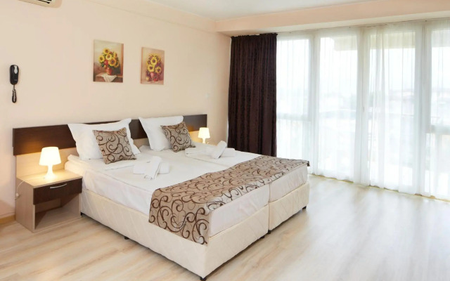Apart Hotel Vechna R