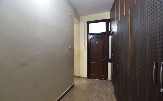 Oyo 28027 Hotel Dhruv