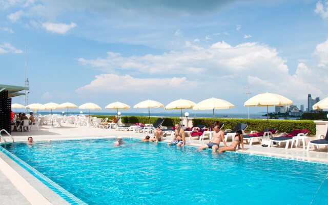 Flipper Lodge Hotel