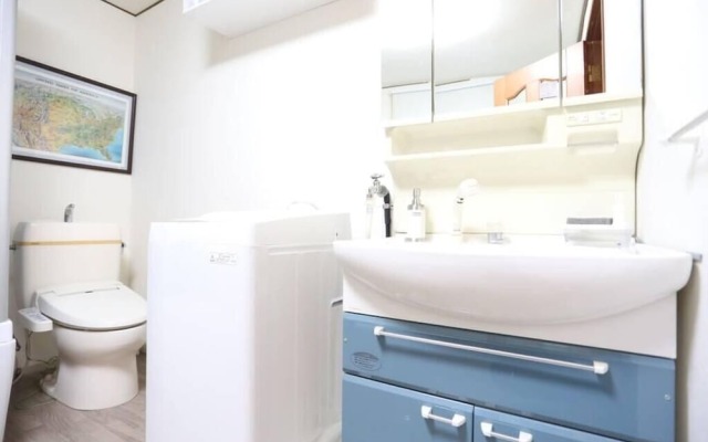 Red Door House Osaka