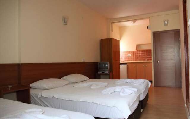 Tug Hotel