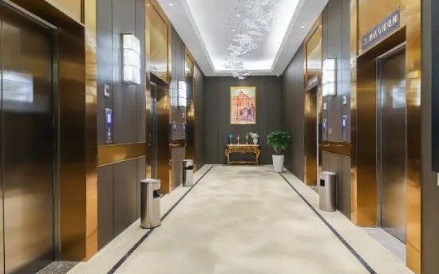 Vienna International Hotel (Sunchuang Tower Flagship Store in Bengbu)