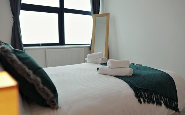 Sapphire House Apartments