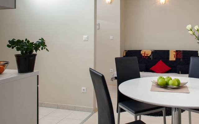 Restful Holiday Home in Stani?I with Balcony