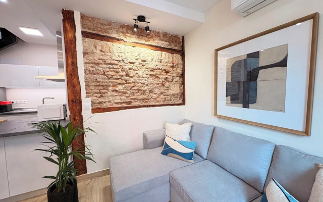 Sophisticated House With Terrace. Plaza del Realejo