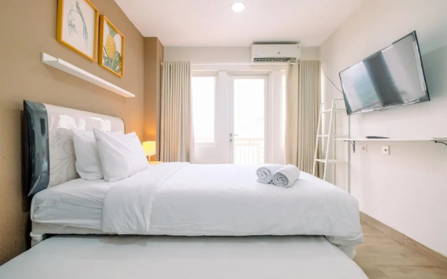 Cool and Warm Studio at Sentul Tower Apartment