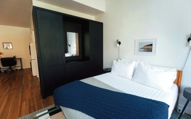 Loft 302 - The William - Sunlit - Above Carrigans
