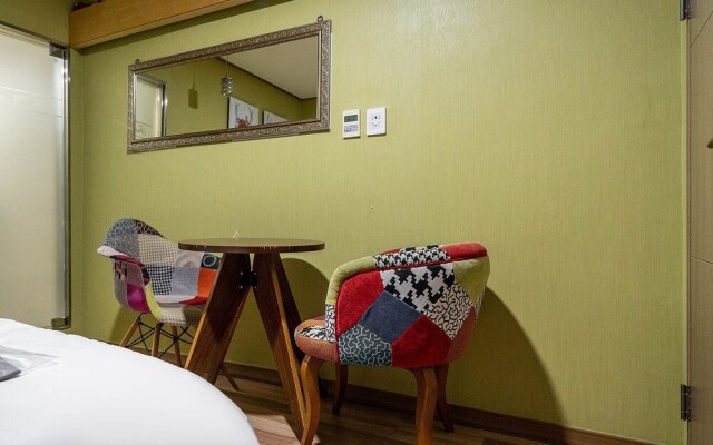 Yeongdeungpo Free Hotel