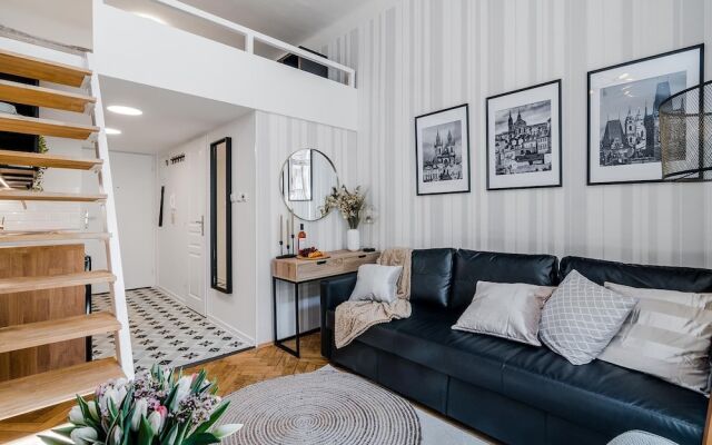 Charm APTs in Prague by Michal&Friends