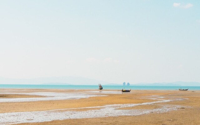 Artisan Koh Yao Yai