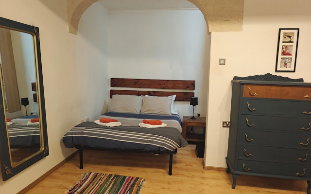Traditional Maltese 1BR Home - Valletta