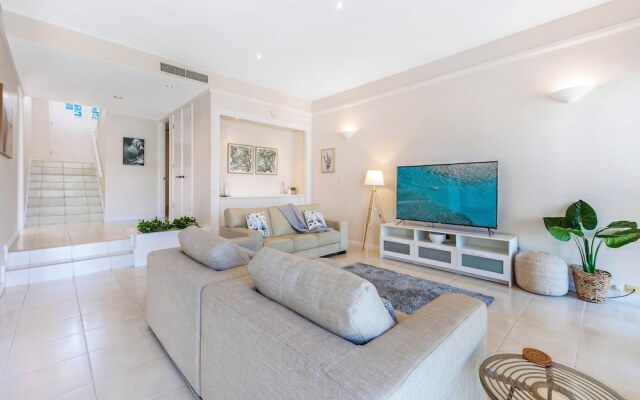 Sunshine Villa at Sanctuary Cove