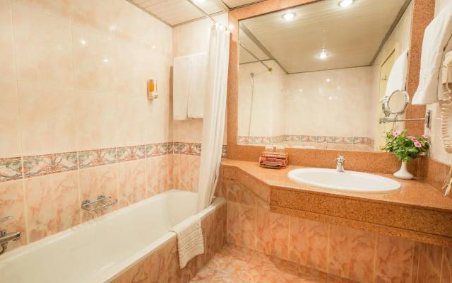 Pyramisa Isis  & Suites Luxor