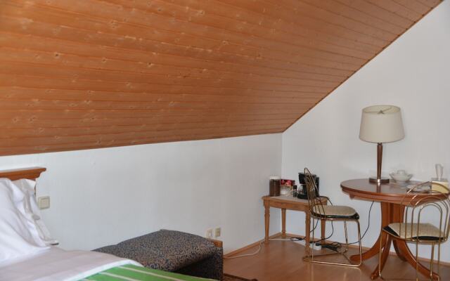 Mountain View Rooms