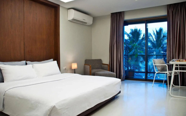 S2 Hotel