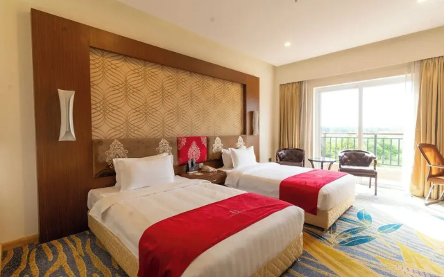 Hotel Mechi Crown